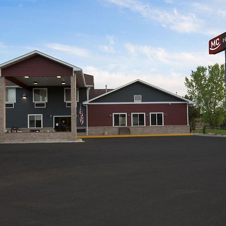 Miles City Hotel Екстериор снимка