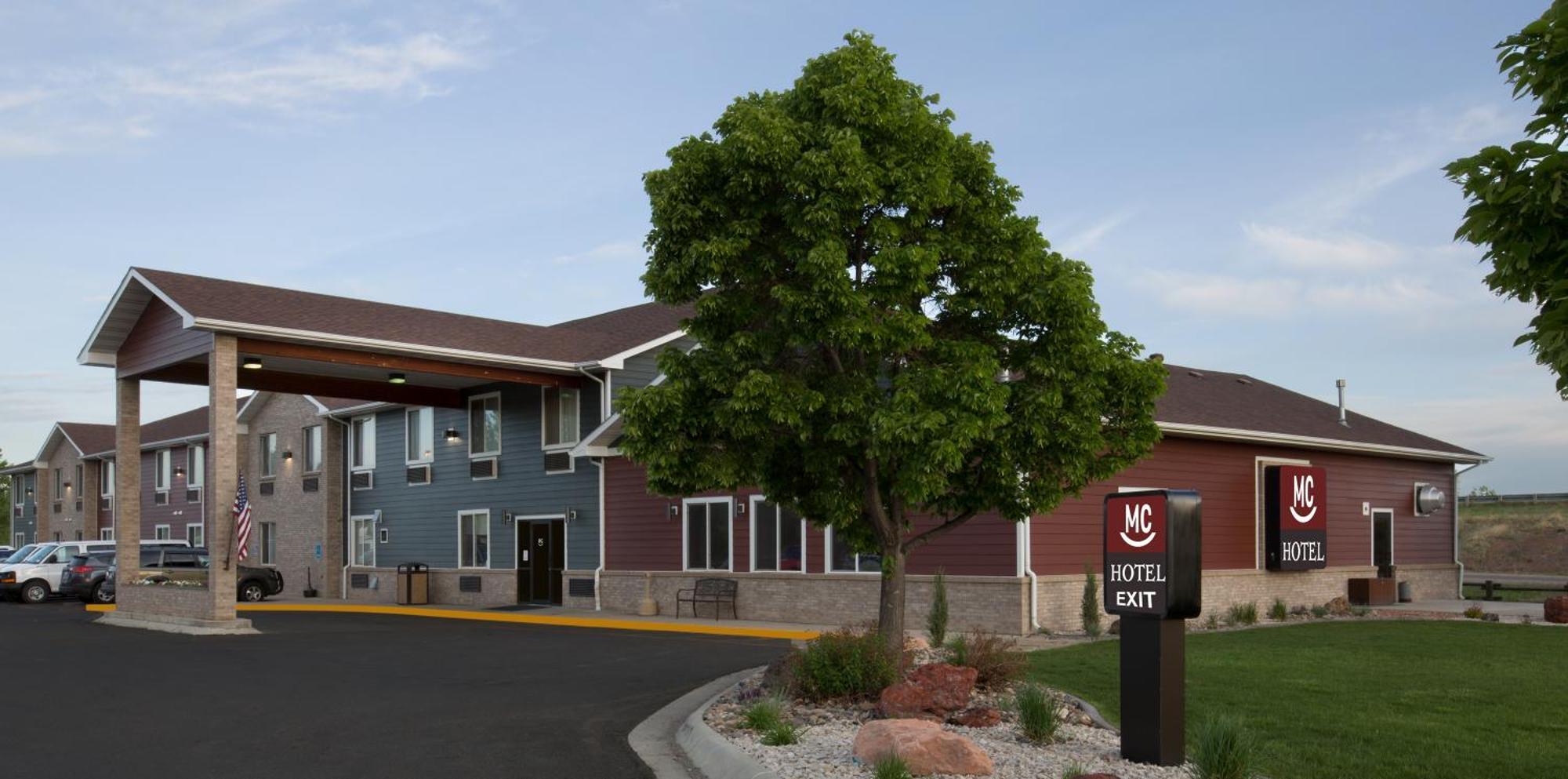 Miles City Hotel Екстериор снимка