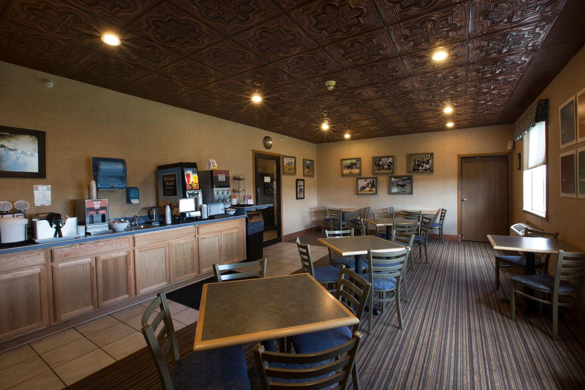 Miles City Hotel Екстериор снимка