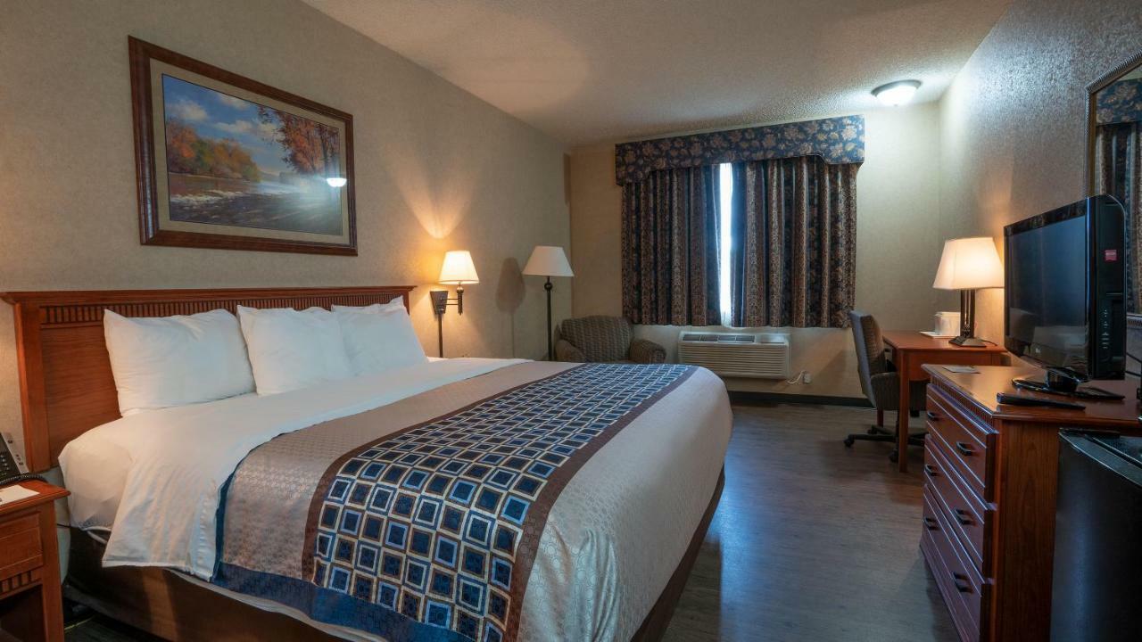 Miles City Hotel Екстериор снимка