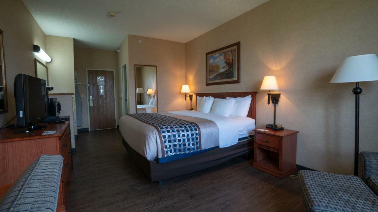 Miles City Hotel Екстериор снимка