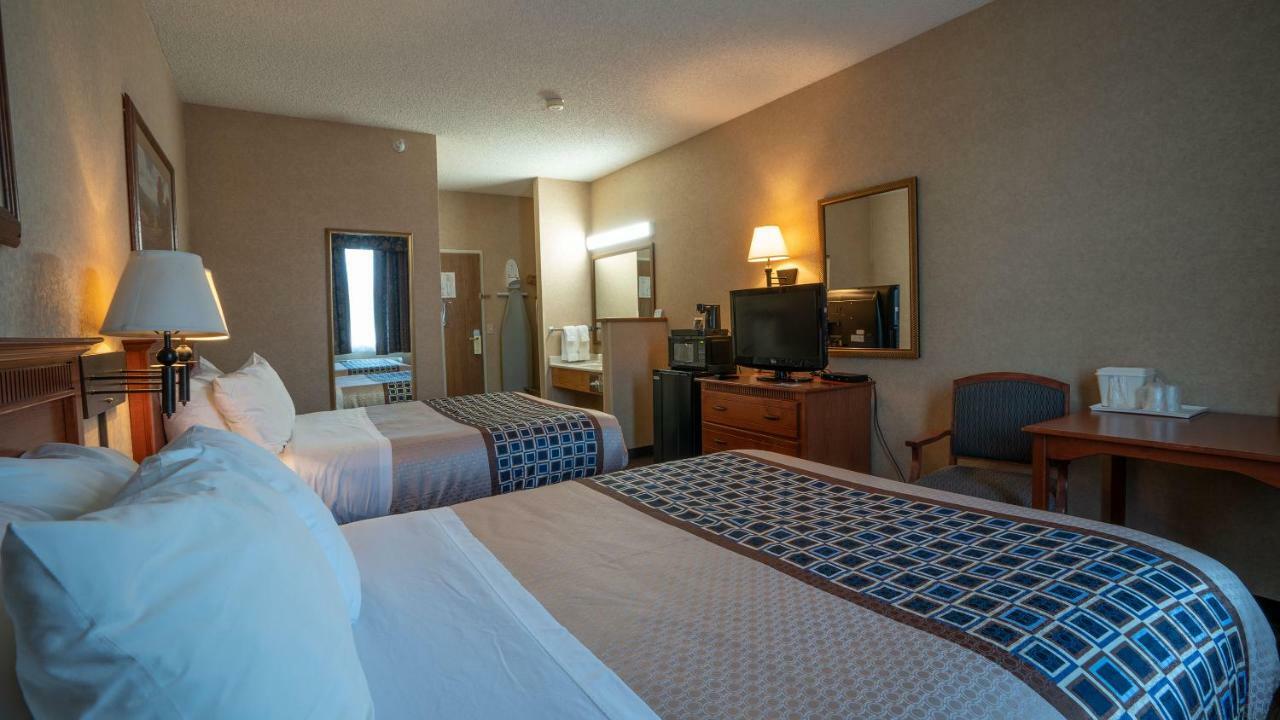 Miles City Hotel Екстериор снимка