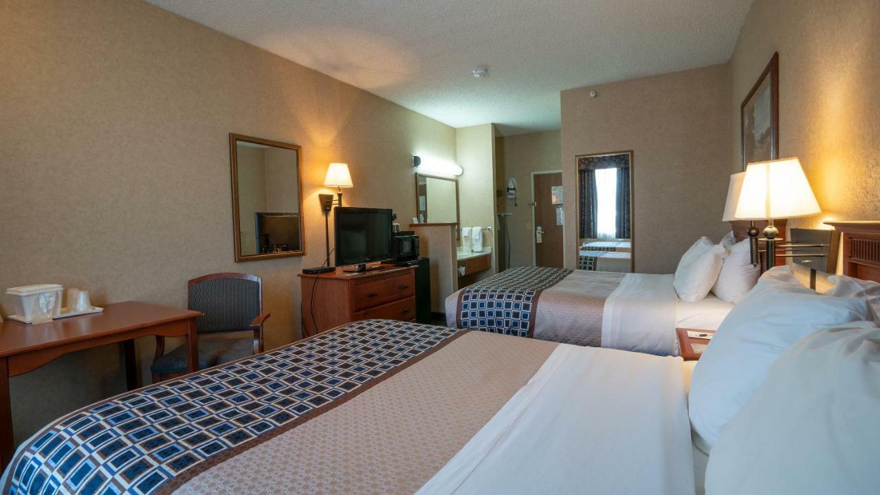 Miles City Hotel Екстериор снимка